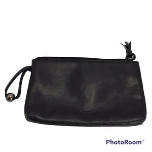 💚 Givenchy Cosmetics Bag